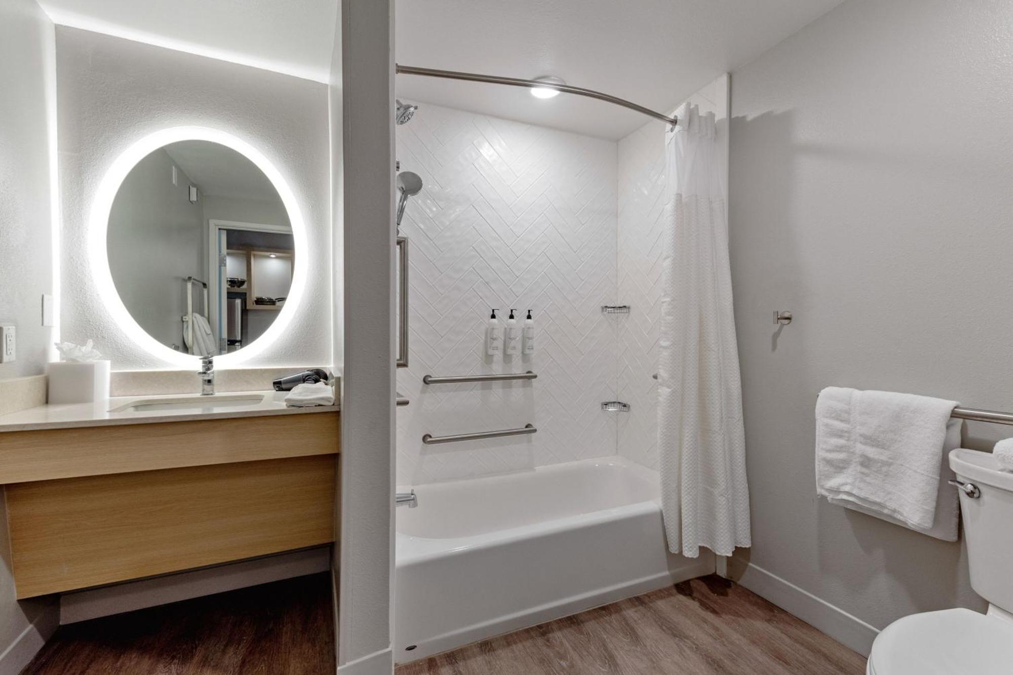 Towneplace Suites By Marriott Pueblo Downtown Экстерьер фото