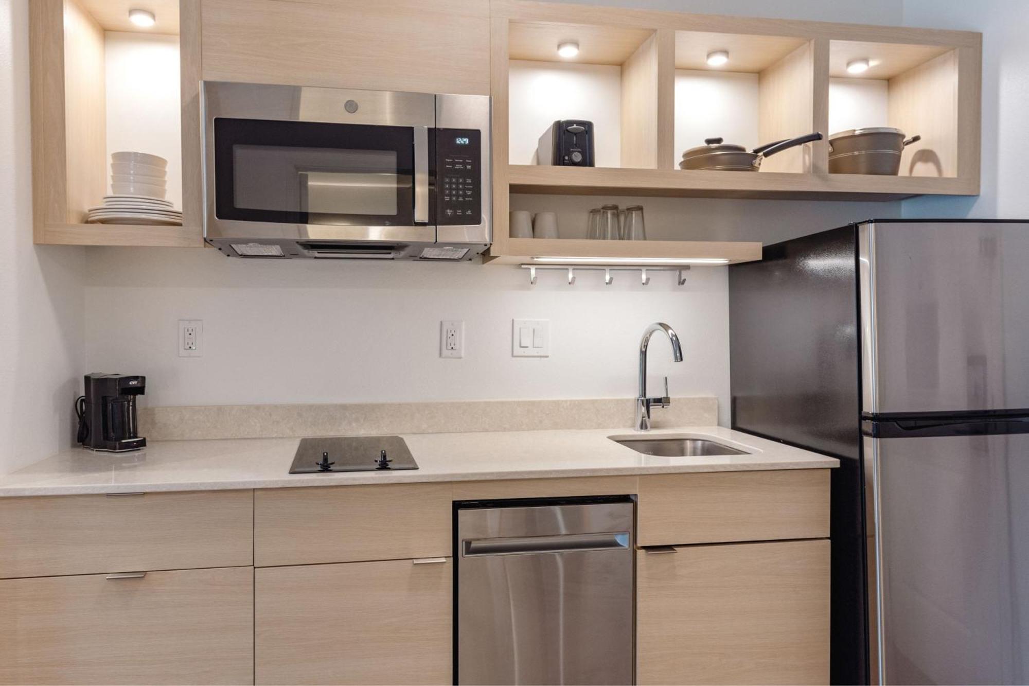 Towneplace Suites By Marriott Pueblo Downtown Экстерьер фото