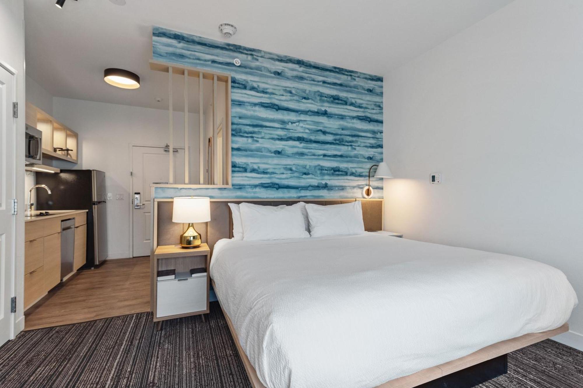 Towneplace Suites By Marriott Pueblo Downtown Экстерьер фото